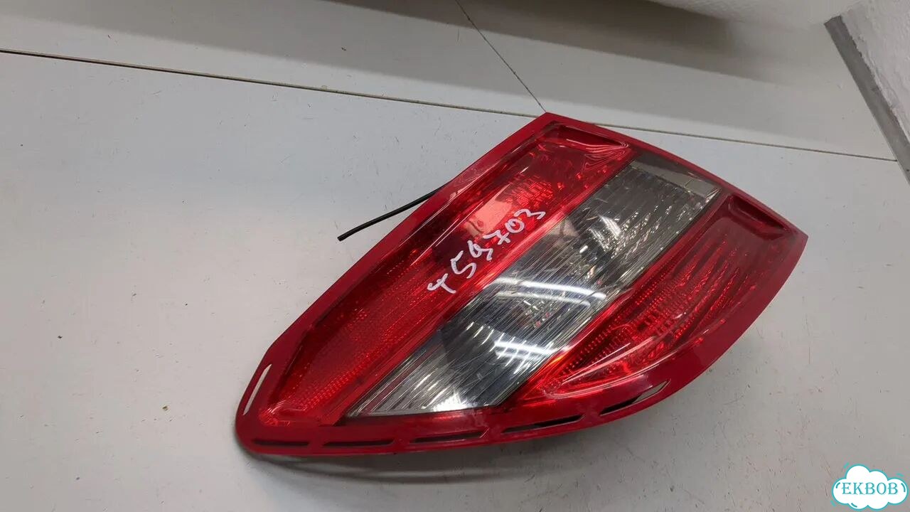 Фонарь (задний) левый Mercedes C W204 фото 5