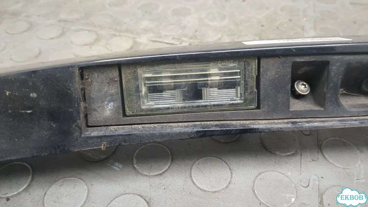 Подсветка номера BMW X3 E83 фото 5