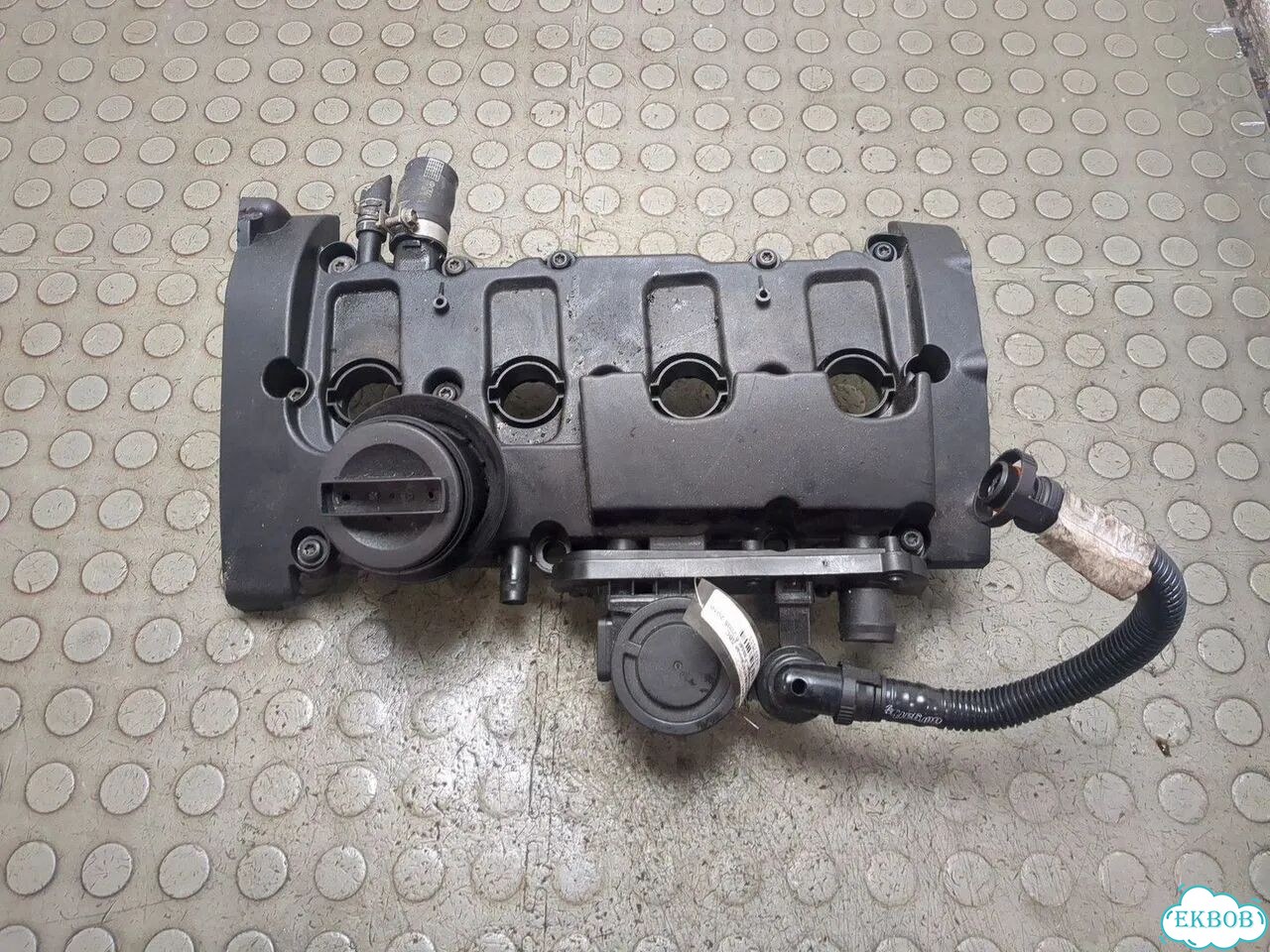 Крышка клапанная двс Volkswagen Passat 6 фото 1