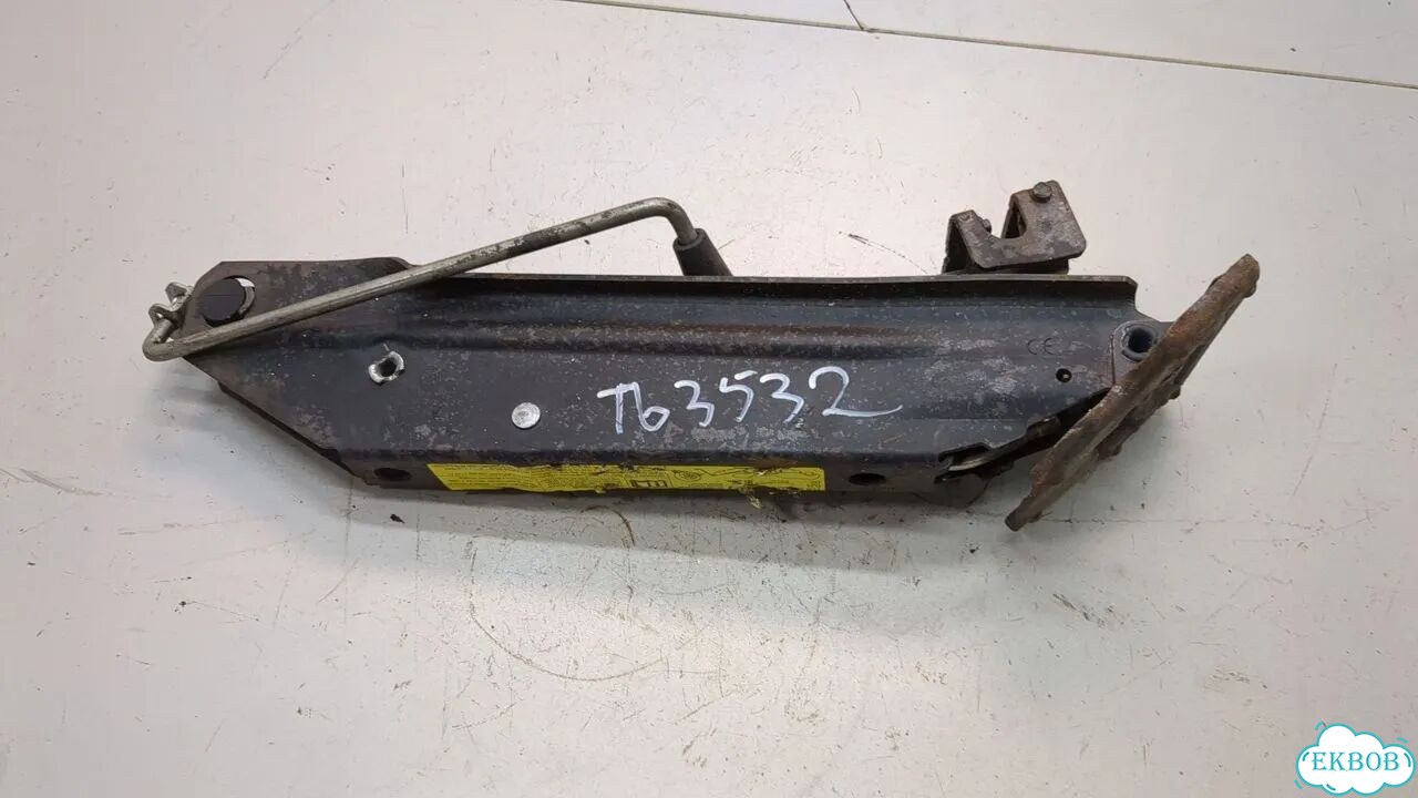 Домкрат Volkswagen Touareg фото 1
