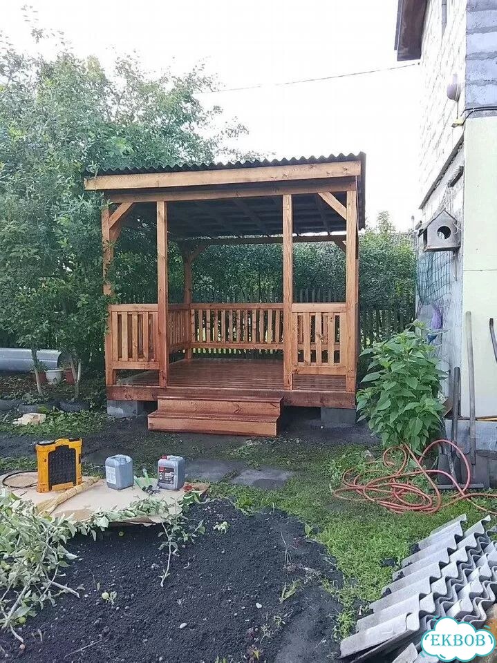Беседка из дерева шатер фото 1