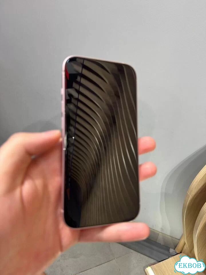 iPhone 15, 128 ГБ, SIM + eSIM фото 2
