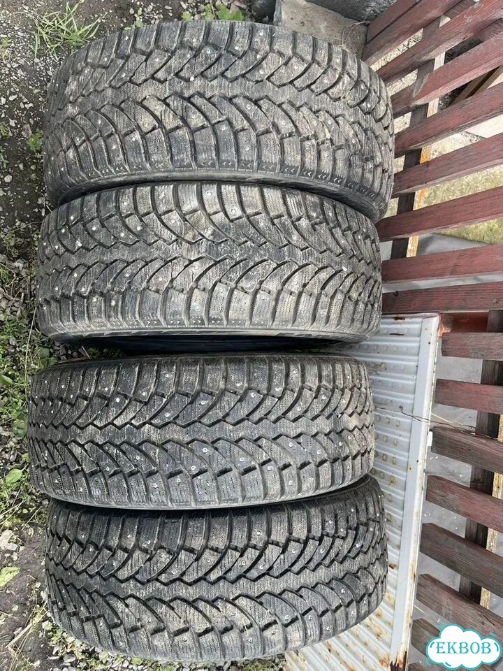 Pirelli Formula Winter 215/50 R17 95T фото 4