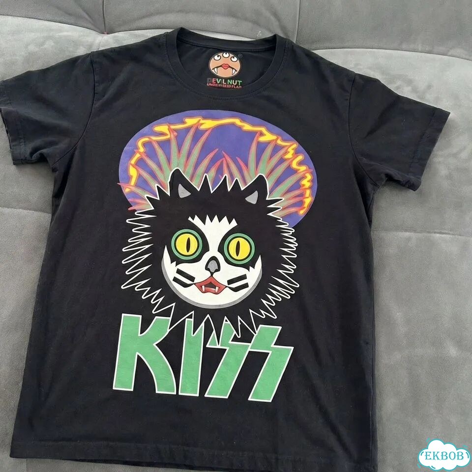 Футболка Devil Nut kiss kat archived хит сезона фото 4