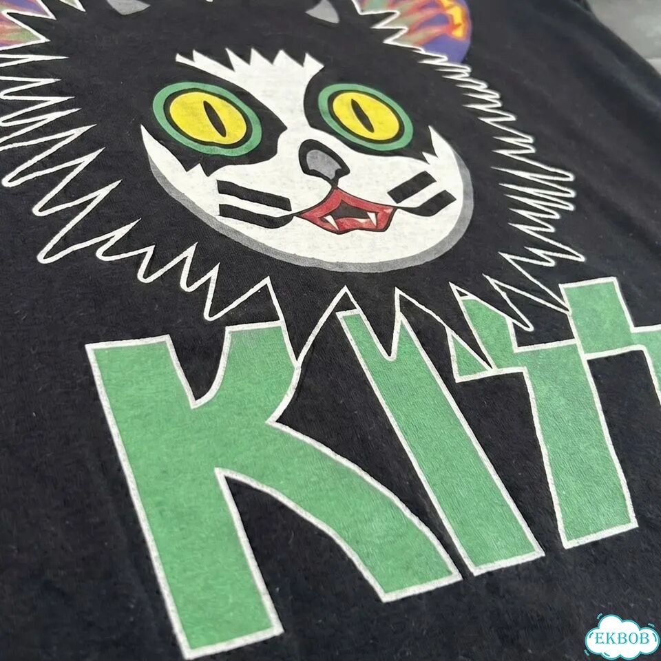 Футболка Devil Nut kiss kat archived хит сезона фото 7