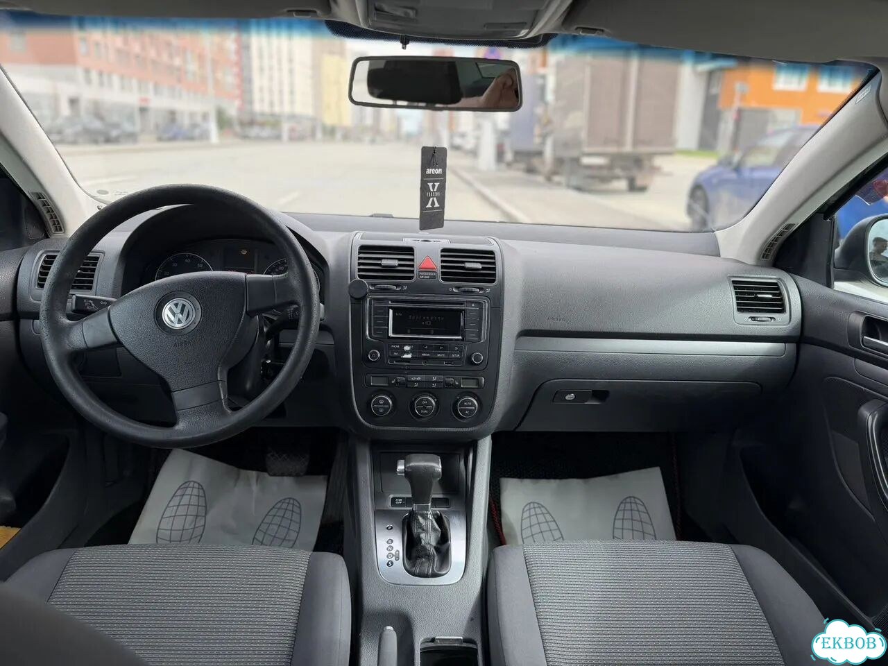 Volkswagen Jetta 1.6 AT, 2008, 293 710 км фото 16