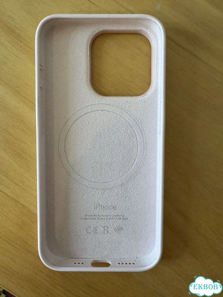Чехол на iPhone 15 pro фото 2