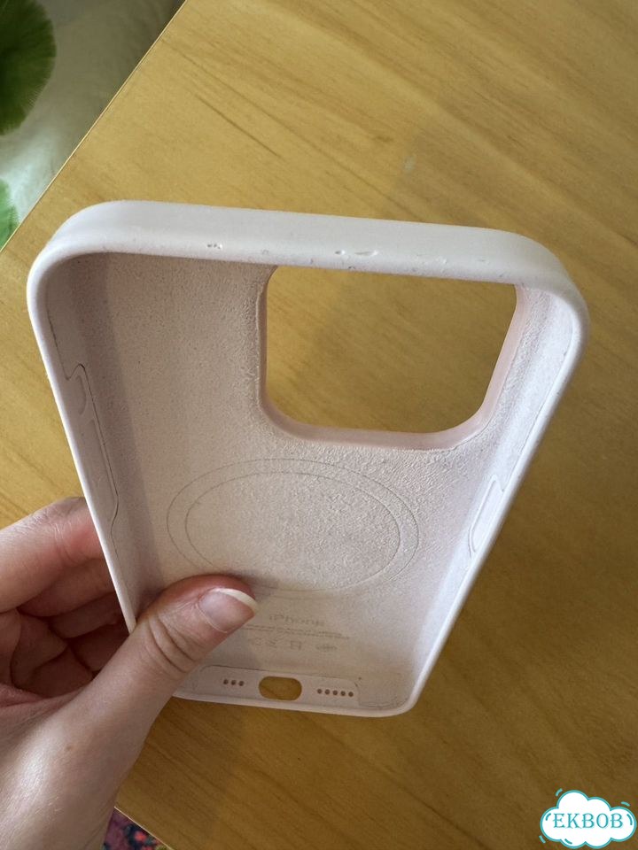 Чехол на iPhone 15 pro фото 3