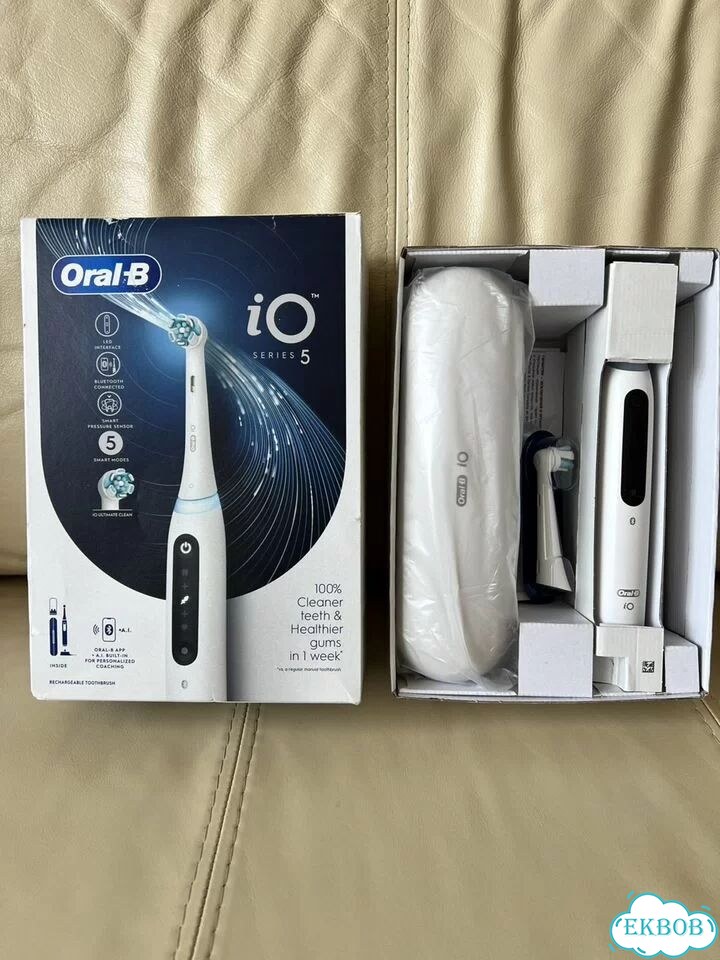 Зубная щетка Oral-B iO 5 White оригинал новая фото 1