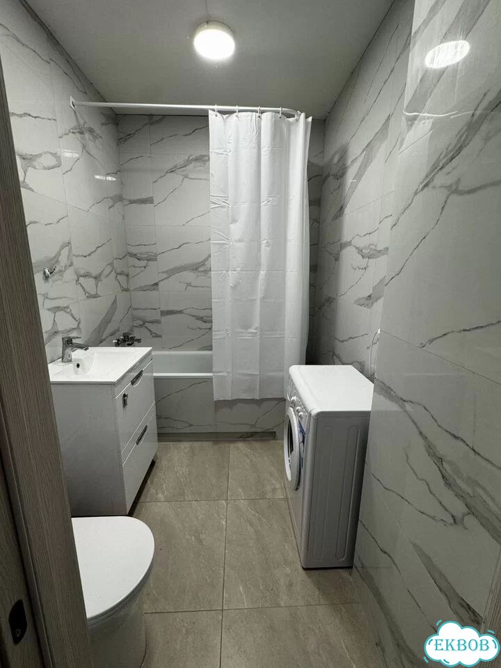1-к. квартира, 32 м², 17/22 эт. фото 2