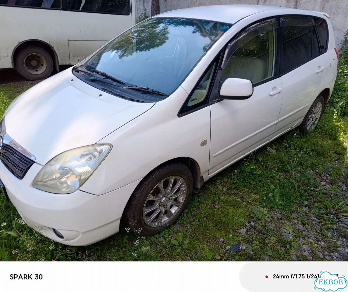 Toyota Corolla Spacio 1.8 AT, 2000, 304 000 км фото 4