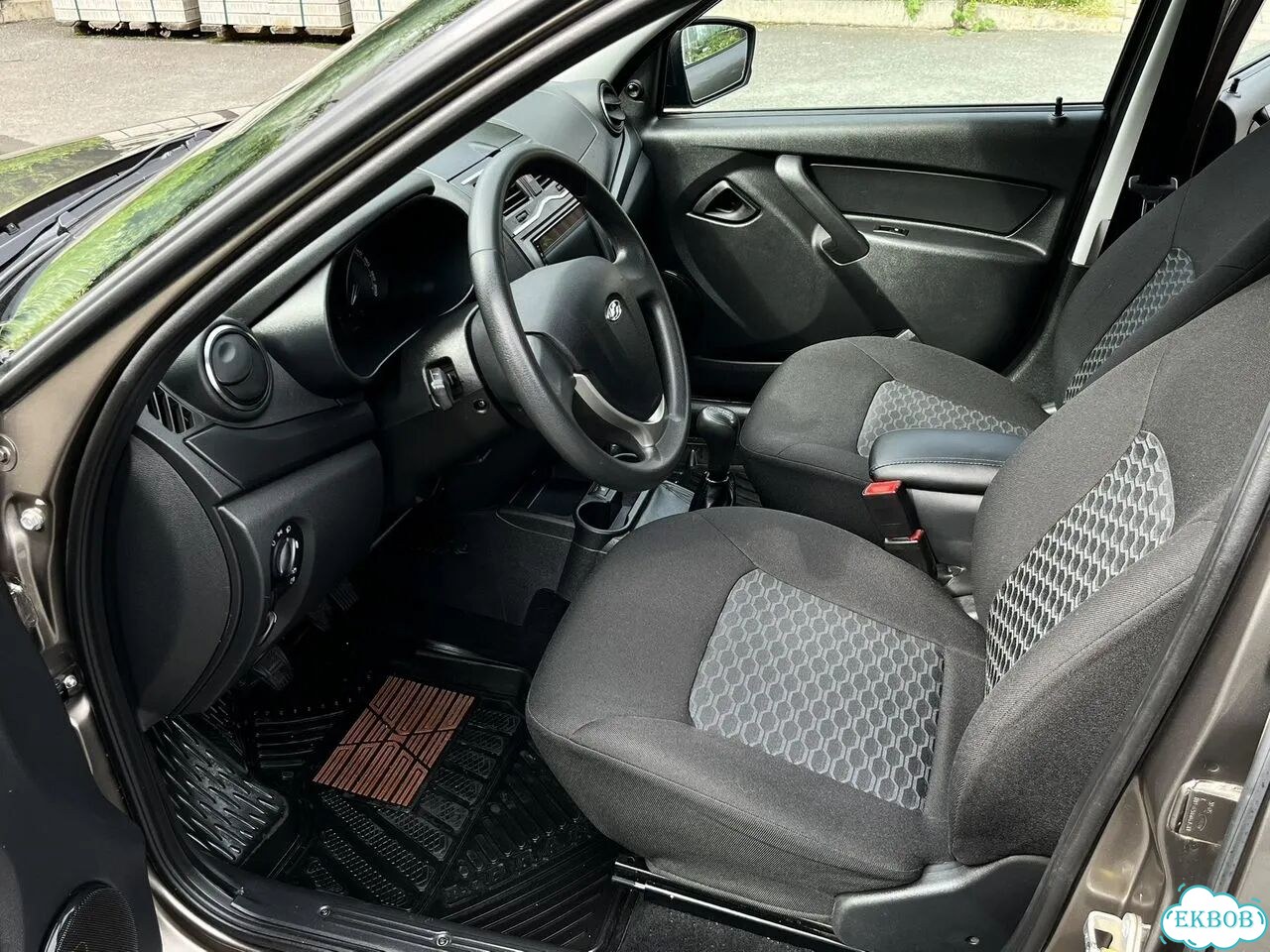 ВАЗ (LADA) Granta 1.6 MT, 2020, 49 751 км фото 21