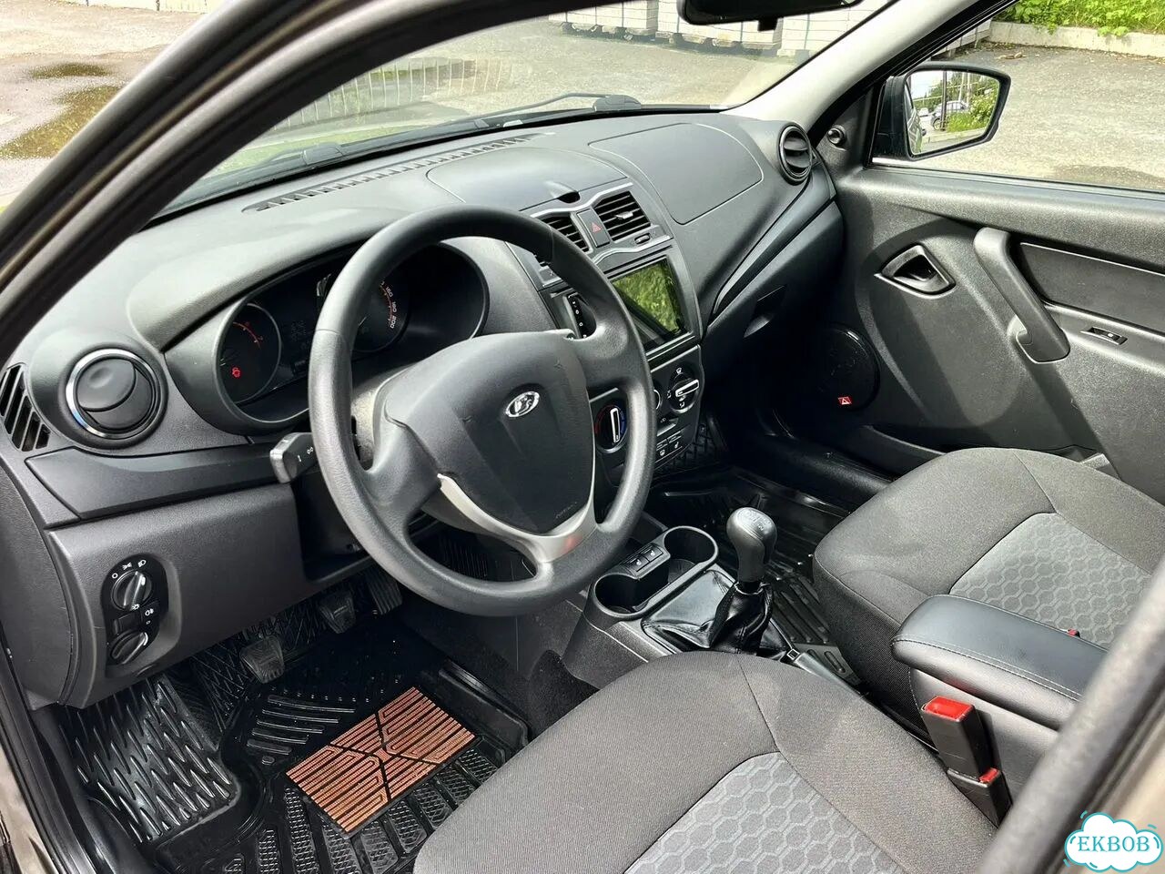 ВАЗ (LADA) Granta 1.6 MT, 2020, 49 751 км фото 24
