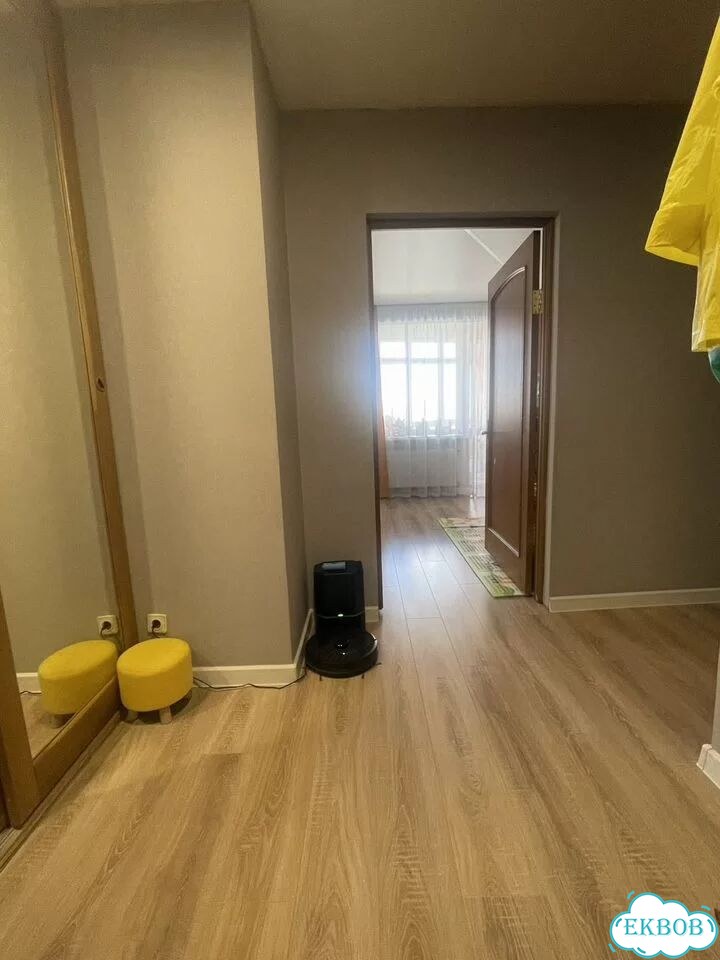 2-к. квартира, 74 м², 10/10 эт. фото 9