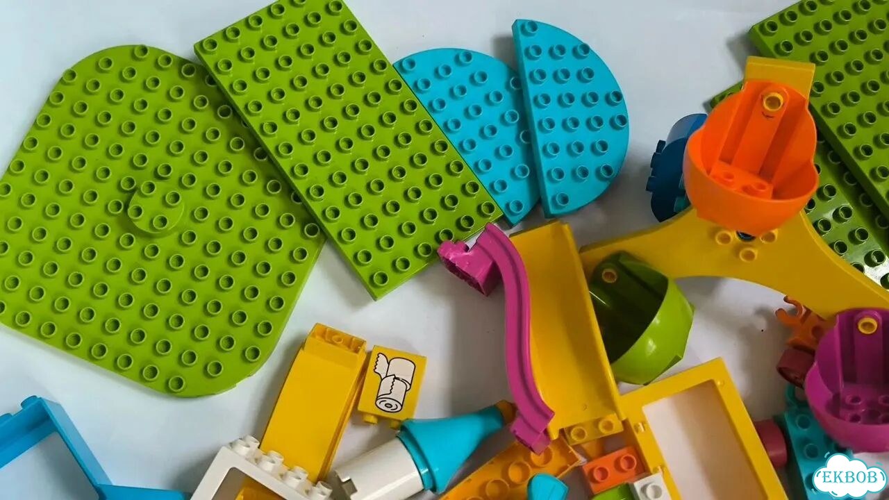 Конструктор lego Duplo пакетом фото 3