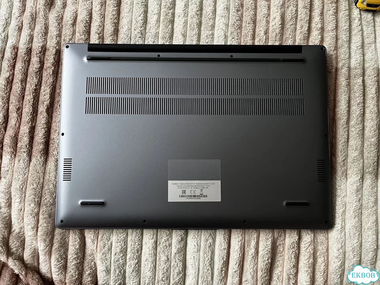 Huawei MateBook D19 фото 8
