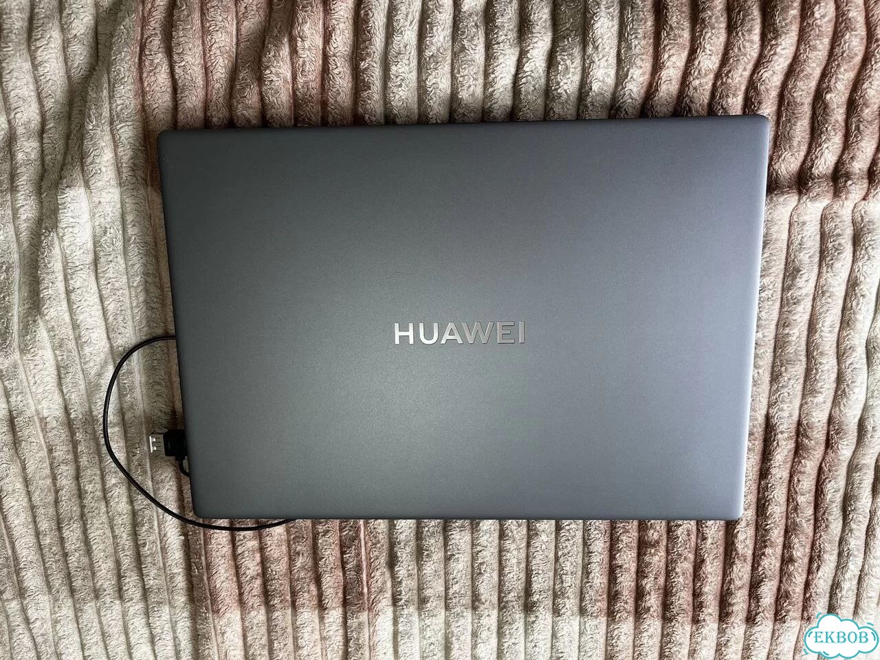 Huawei MateBook D19 фото 9