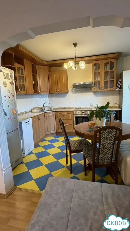 2-к. квартира, 72 м², 3/10 эт. фото 5