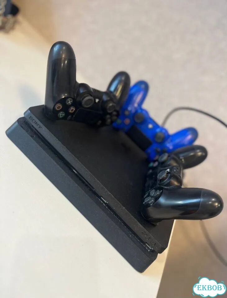 Sony playstation 4 фото 1