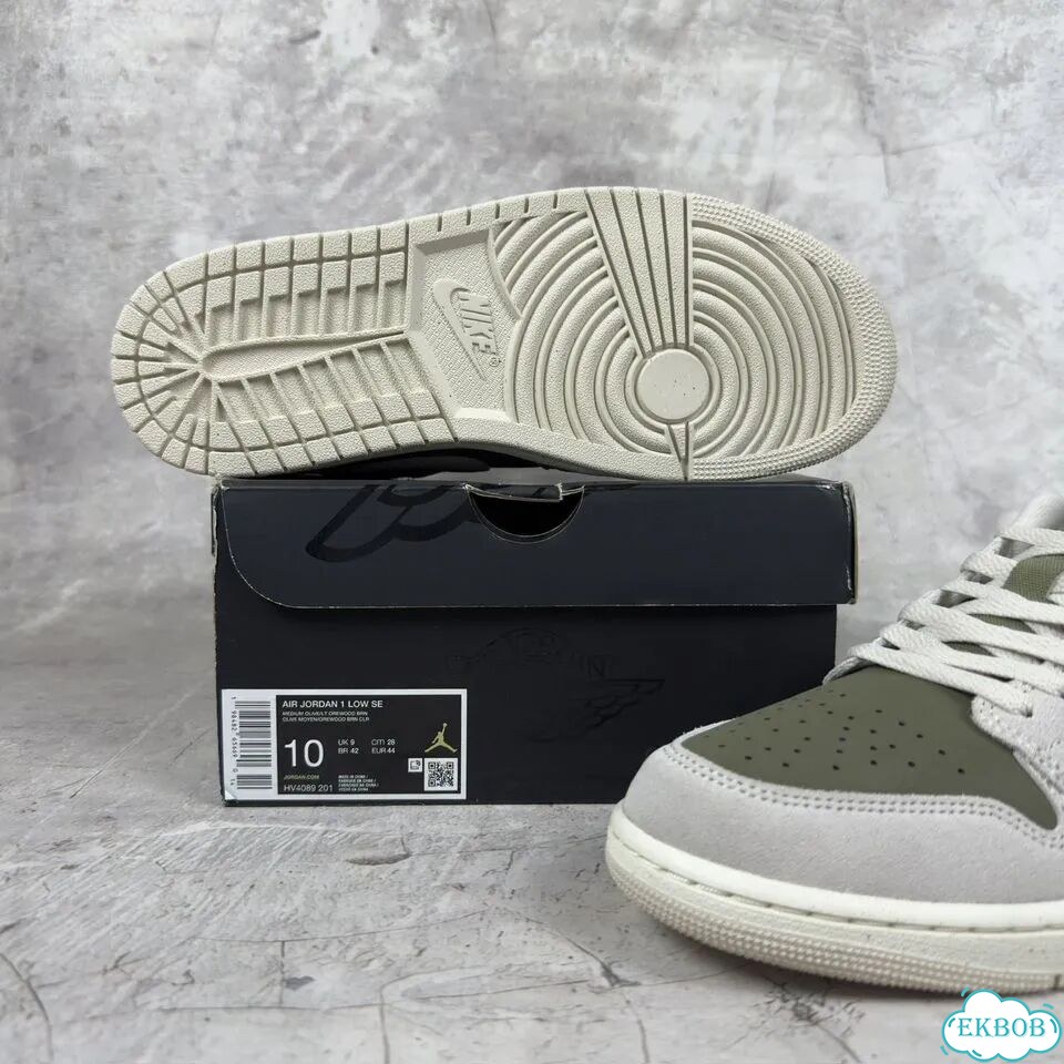 Air Jordan 1 Low Se оригинал (43/44EUR) фото 10