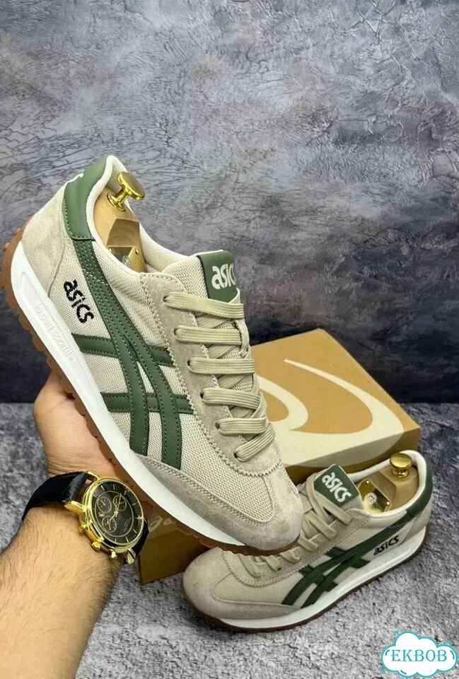 Кроссовки Asics фото 1