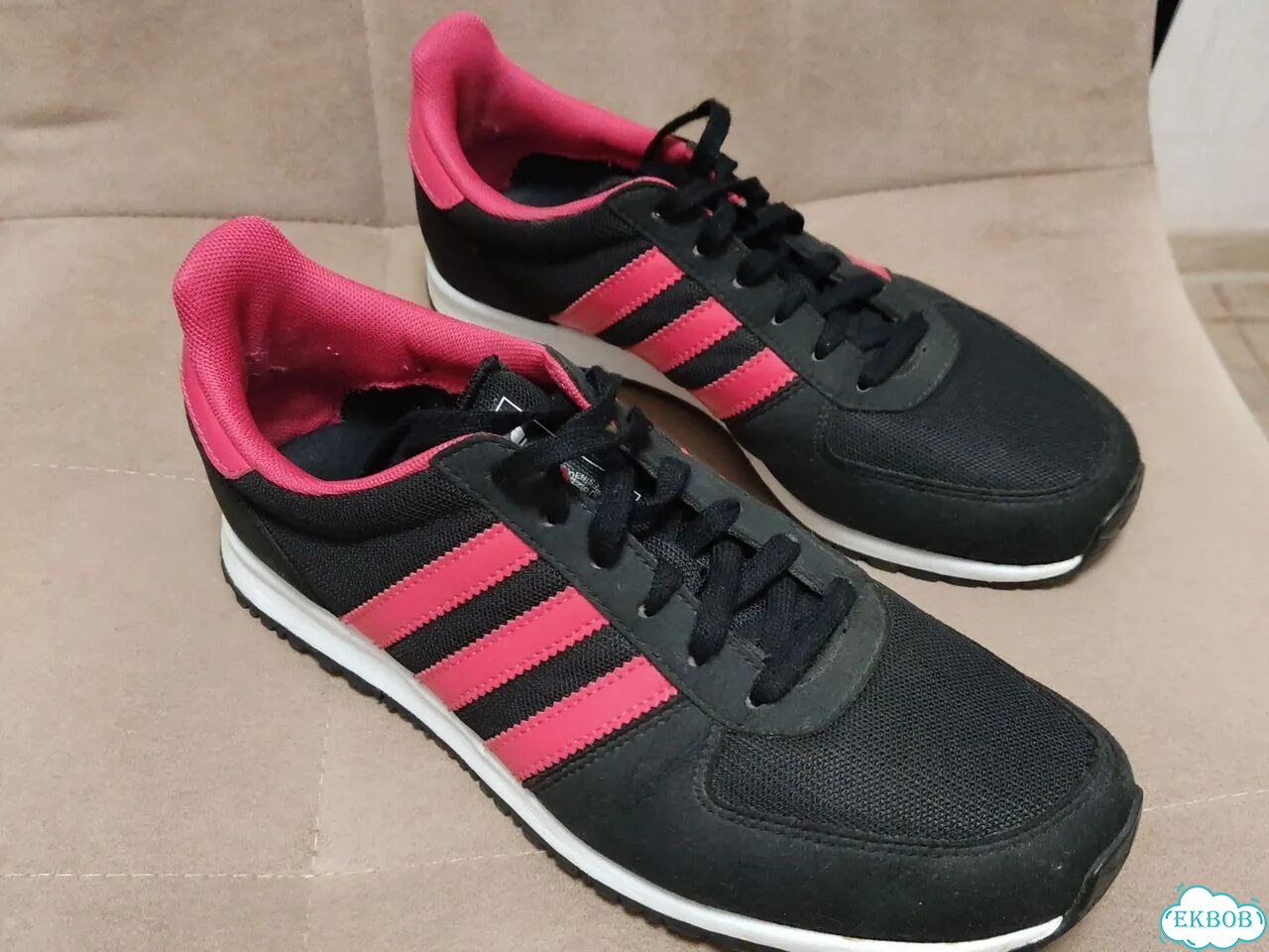 Кроссовки женские adidas 39 размер оригинал бу фото 2