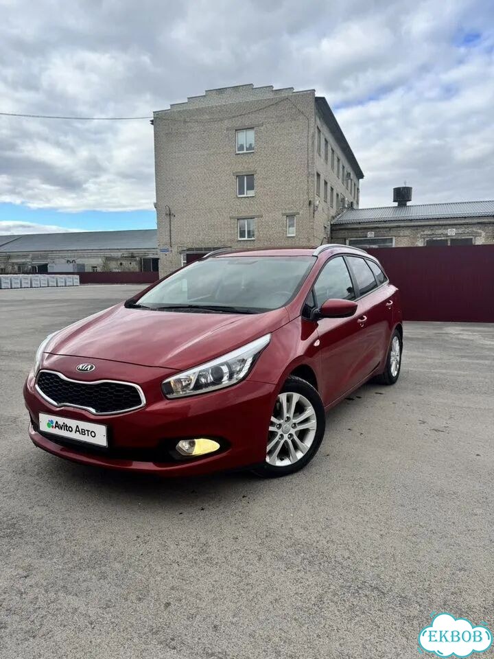 Kia Ceed 1.6 AT, 2014, 99 000 км фото 2