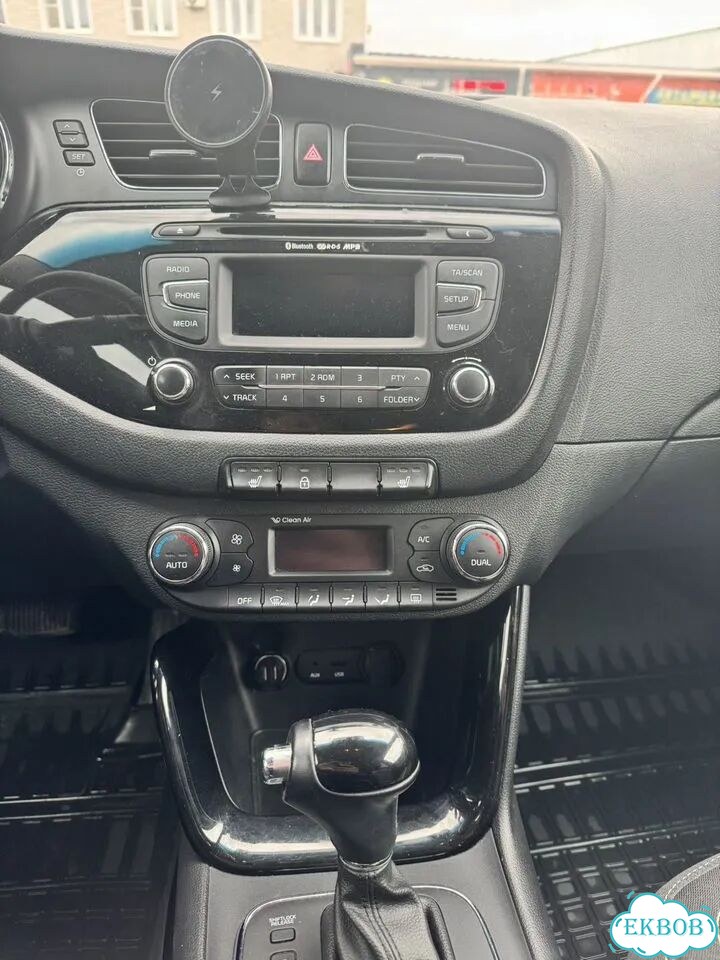 Kia Ceed 1.6 AT, 2014, 99 000 км фото 21