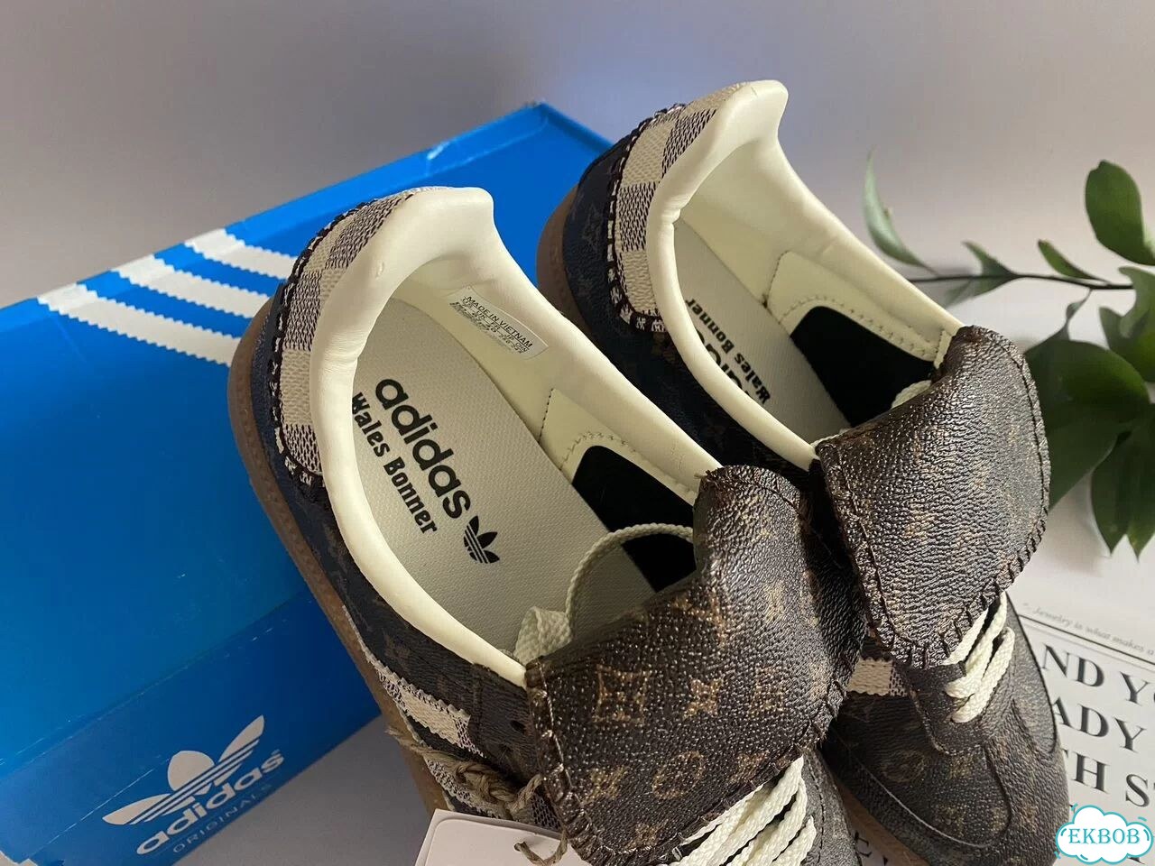 Новые кроссовки женские 40 adidas фото 3