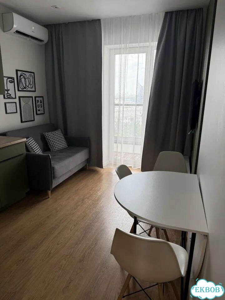 10 и более-к. квартира, 39 м², 12/29 эт. фото 2