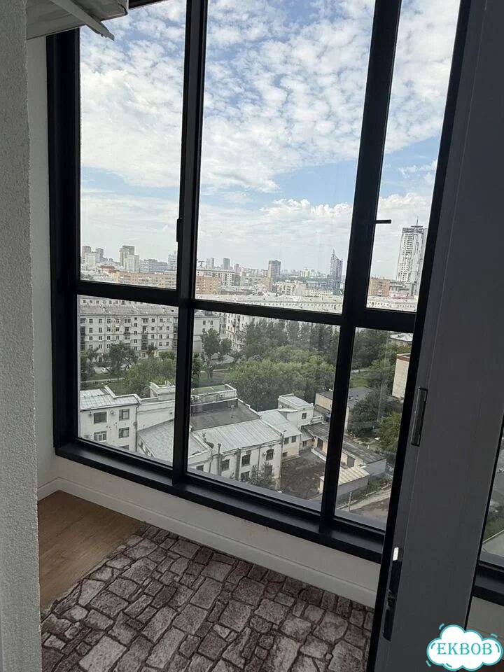 10 и более-к. квартира, 39 м², 12/29 эт. фото 4