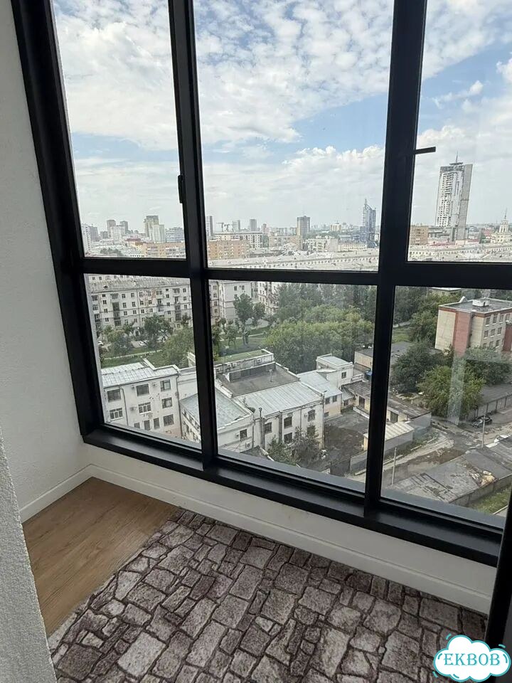 10 и более-к. квартира, 39 м², 12/29 эт. фото 5