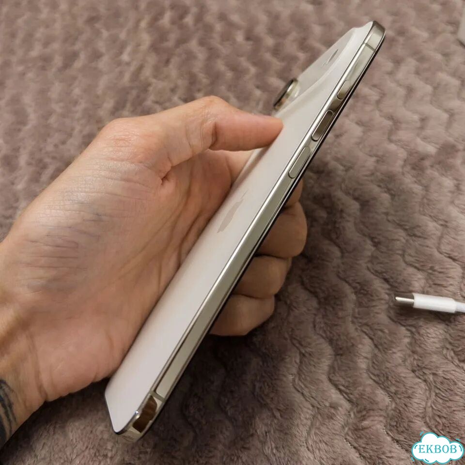 iPhone Air, 256 ГБ, eSIM фото 3