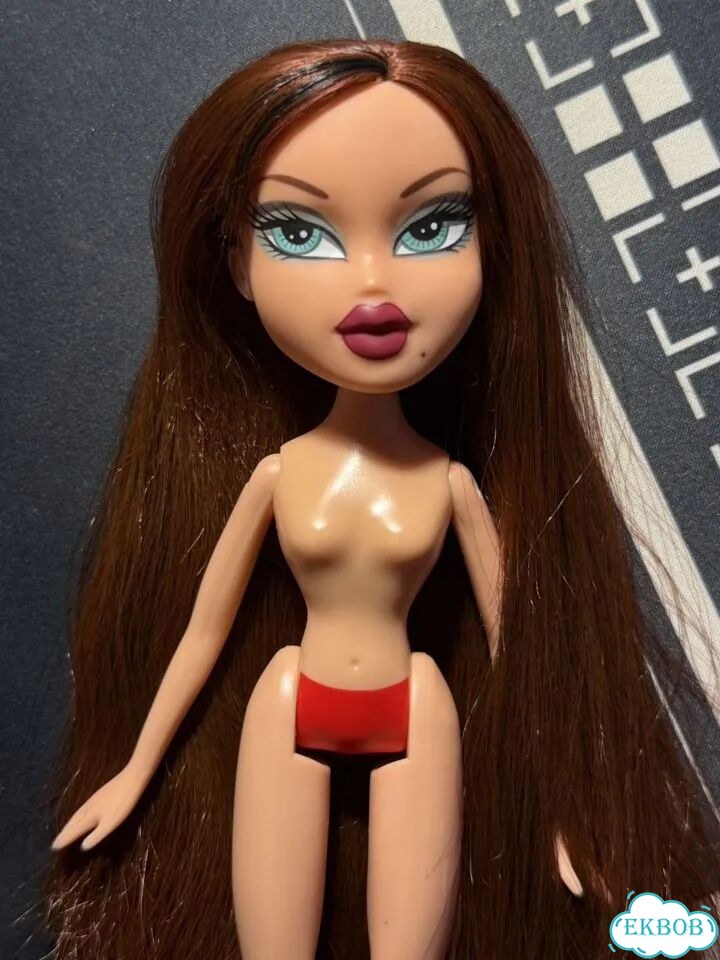 Bratz Roxxi Princess фото 2