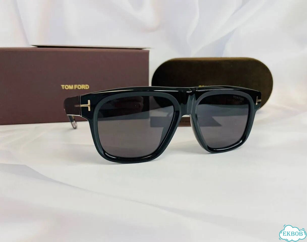 Солнцезащитные очки Tom Ford фото 2