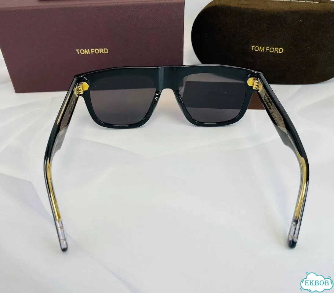 Солнцезащитные очки Tom Ford фото 8