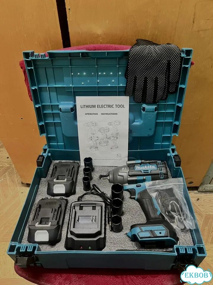 Бесщеточный гайковерт Makita 1200 в кейсе фото 1