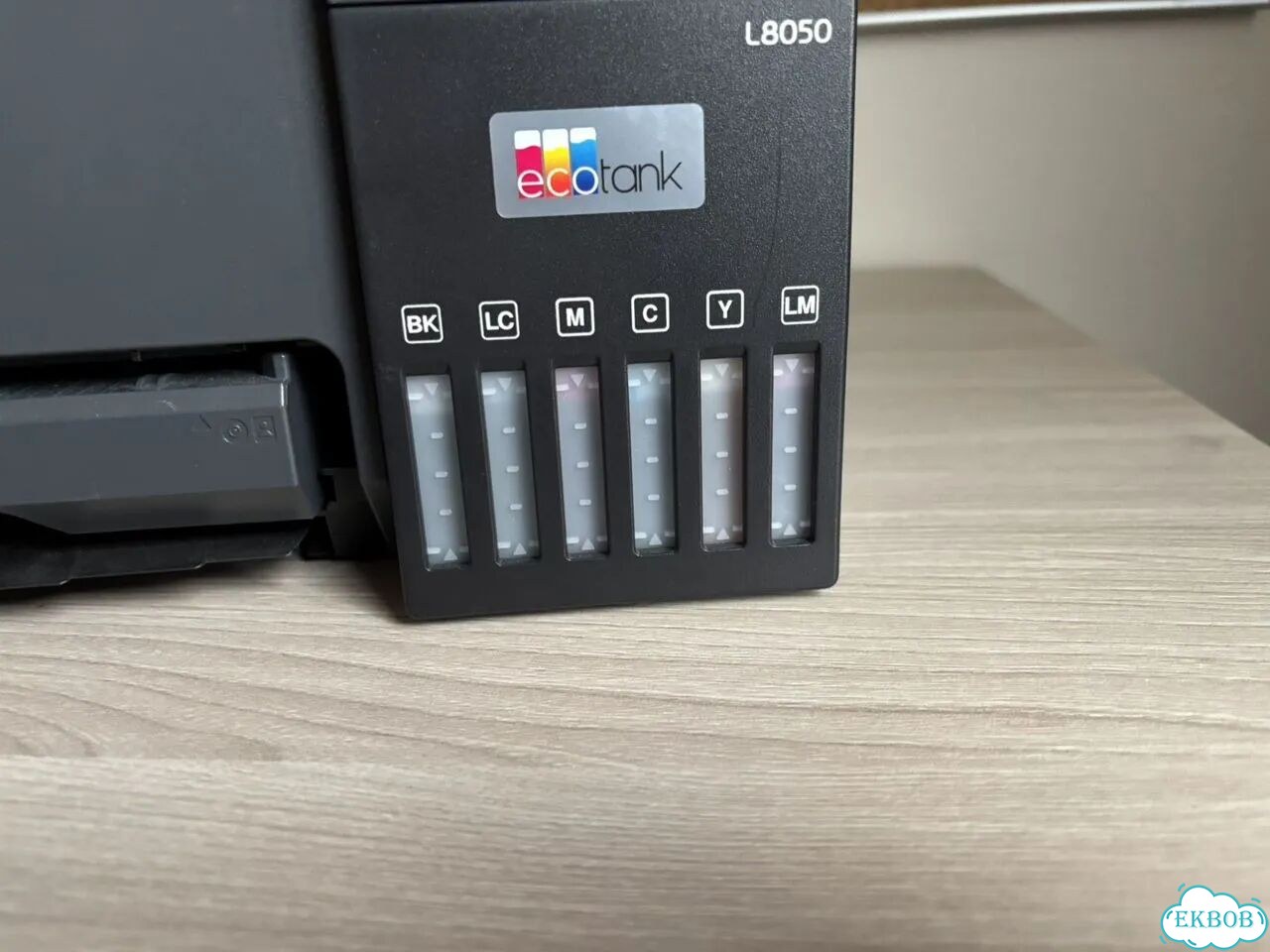 Цветной струйный принтер epson L8050 фото 3