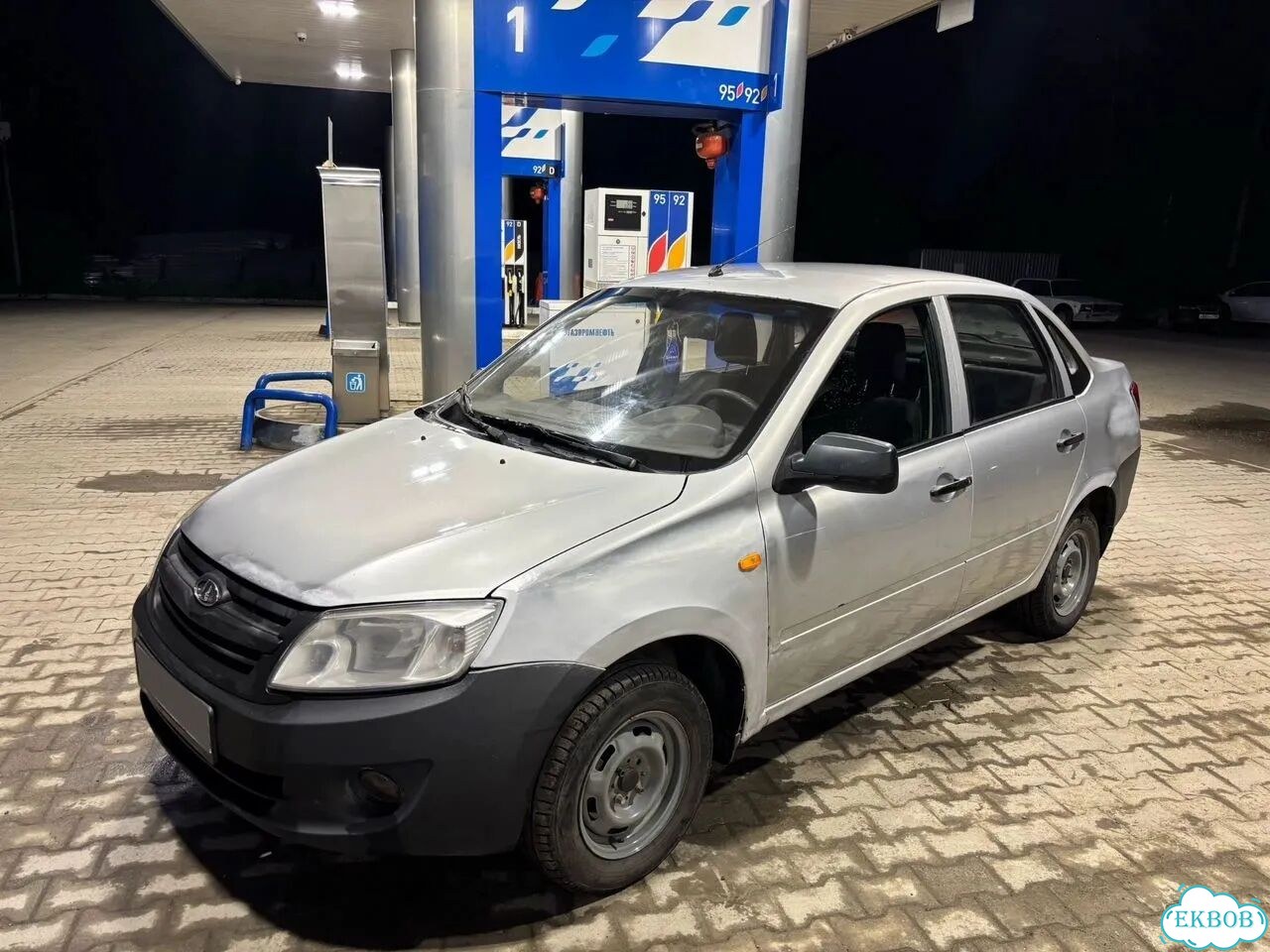ВАЗ (LADA) Granta 1.6 MT, 2012, 280 000 км фото 1