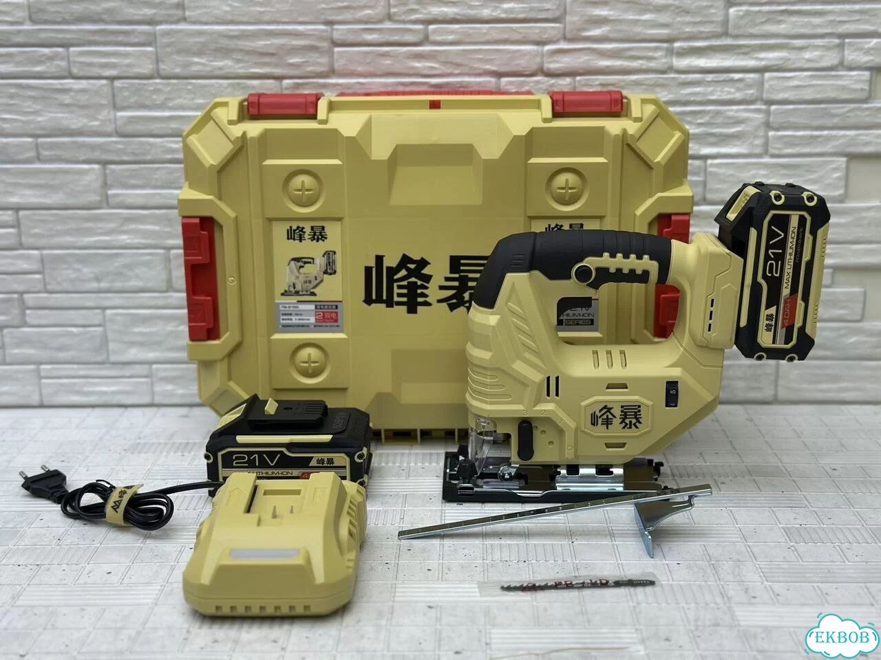 Аккумуляторный бесщеточный лобзик Feng Bao FB 8155 фото 1