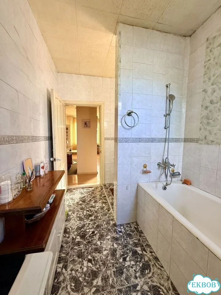 4-к. квартира, 96 м², 4/4 эт. фото 18