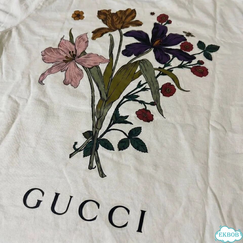 Футболка Gucci chateau marmont с цветами хайп-26 фото 5