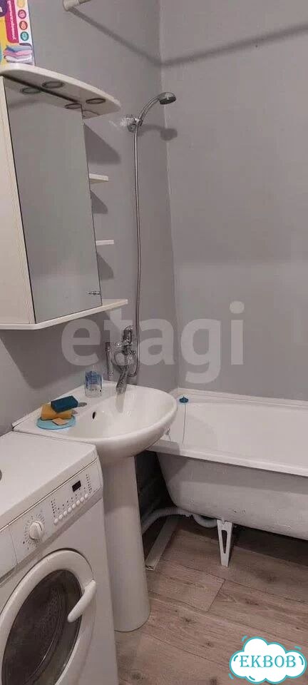 2-к. квартира, 46,5 м², 1/4 эт. фото 3