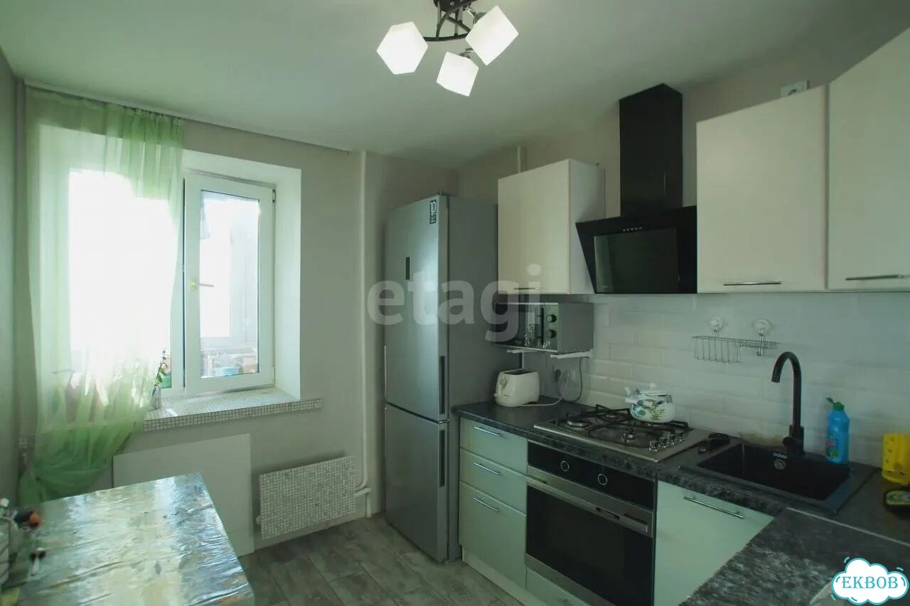 2-к. квартира, 50 м², 4/9 эт. фото 14