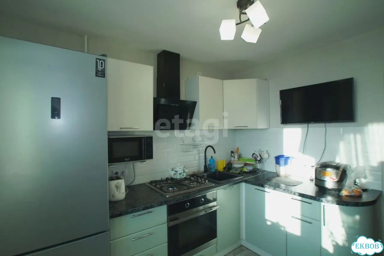 2-к. квартира, 50 м², 4/9 эт. фото 15