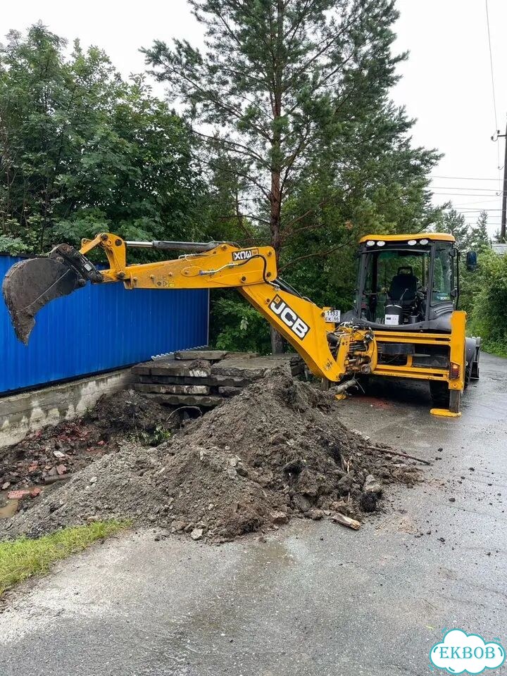 Аренда экскаватора погрузчика jcb фото 1