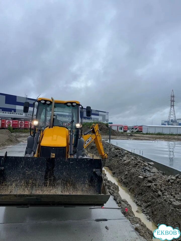 Аренда экскаватора погрузчика jcb фото 2