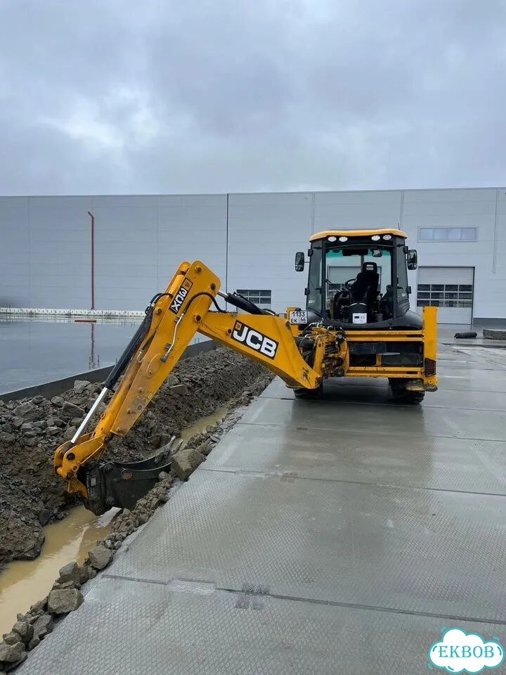 Аренда экскаватора погрузчика jcb фото 3