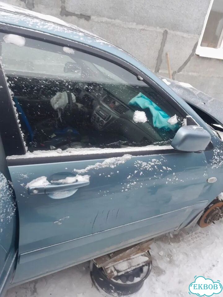 Mitsubishi lancer 9 в разборе 4G18 фото 8
