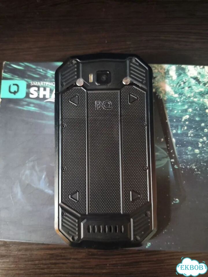 BQ 5003L Shark Pro, 2/16 ГБ, 2 SIM фото 2